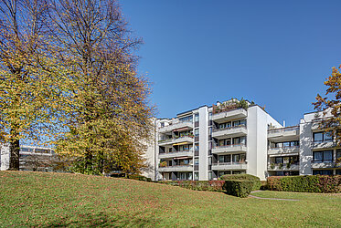 Spazioso appartamento di 5 stanze con terrazza sul tetto: Vista sulle Alpi inclusa