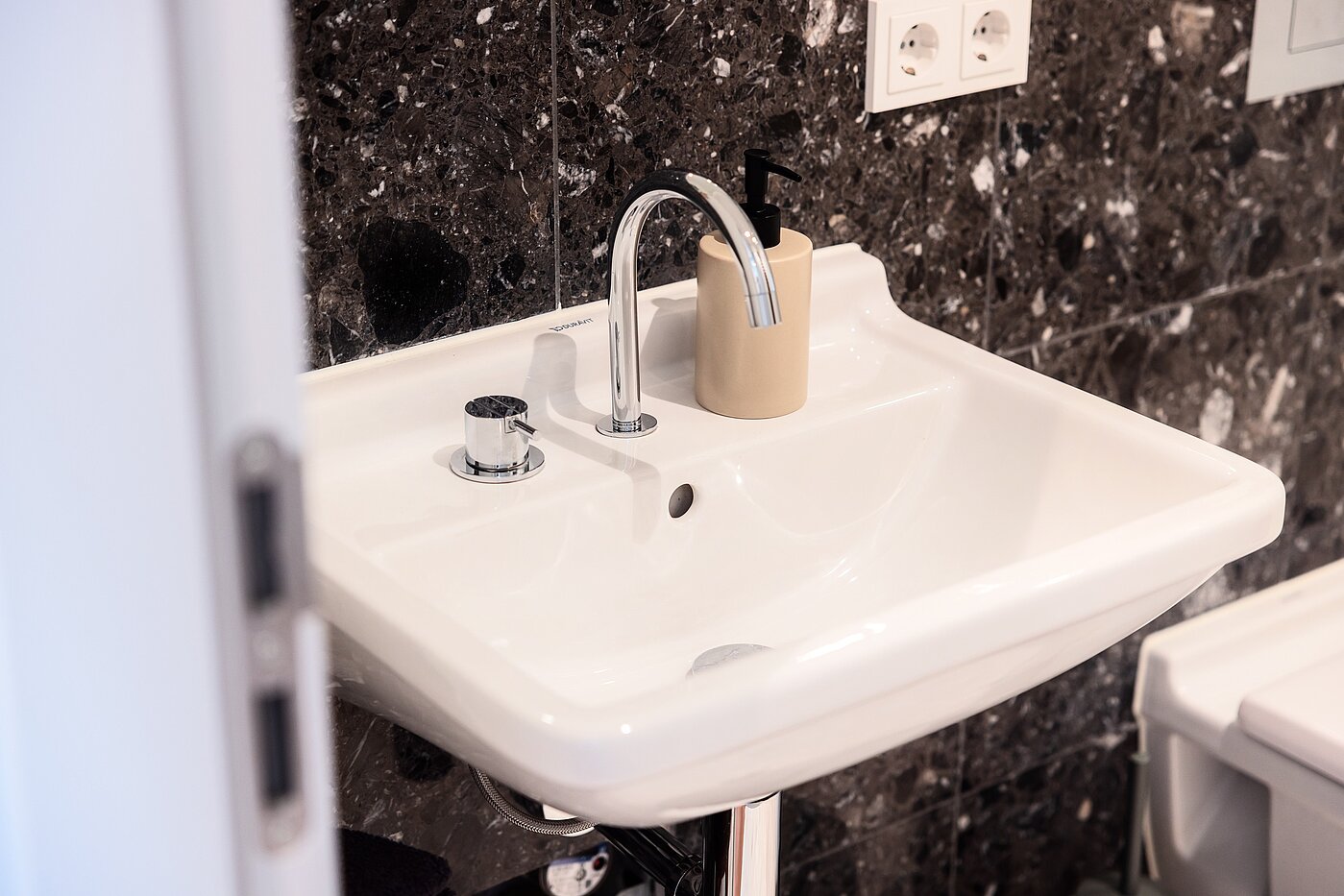 Appartamento a 2 camere | München-Schwabing | 70195 | ...Sanitärausstattung...