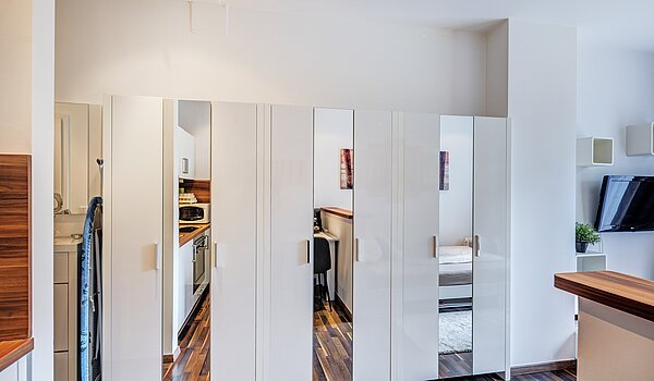 Appartamento al piano terra a 4 camere | München-Neuhausen | 70471 | ...und viel Stauraum