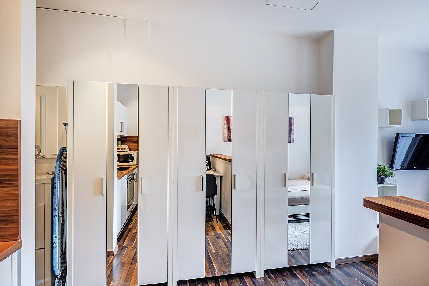 Appartamento al piano terra a 4 camere | München-Neuhausen | 70471 | ...und viel Stauraum