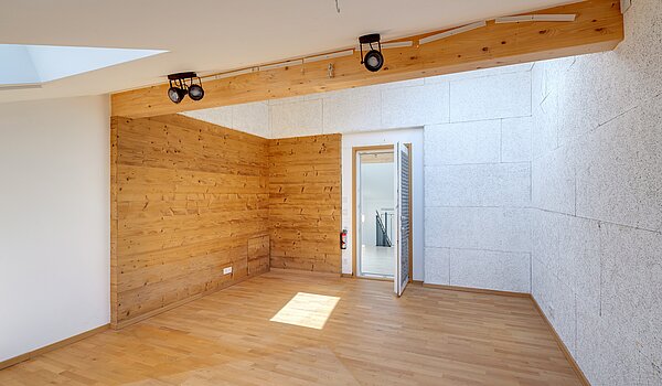 Proprietà speciale a 8 camere | 70406 | Musikzimmer Dachgeschoss