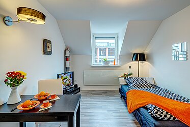 Maxvorstadt: piccolo monolocale tra Stiglmairplatz e Königsplatz - disponibile