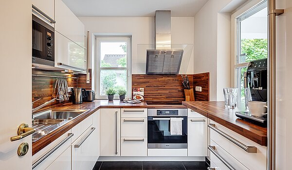 Appartamento a 3 camere | München-Harlaching | 2108ML3 | Küche mit Einbauküche...