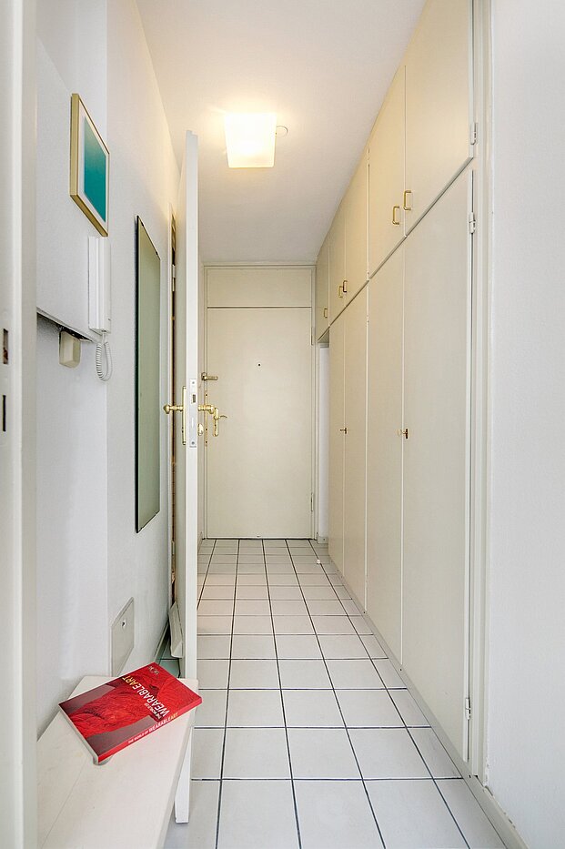 Appartamento a 1 camera | München-Maxvorstadt | 2105ML7 | Diele mit Stauraum