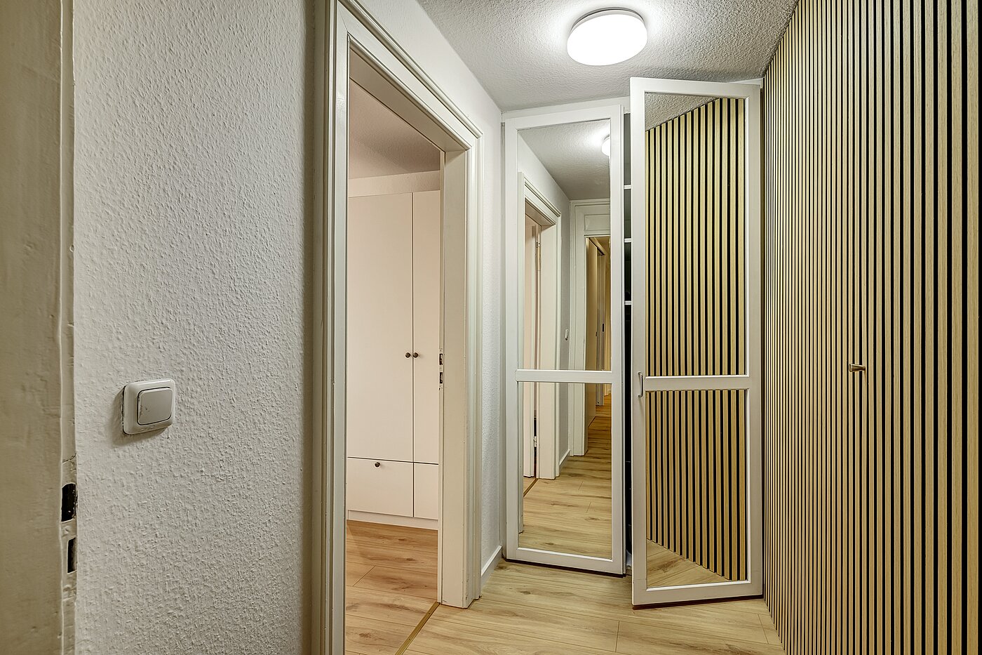 Appartamento mansardato a 4.5 camere | München-Ludwigsvorstadt | 70461 | Diele 2