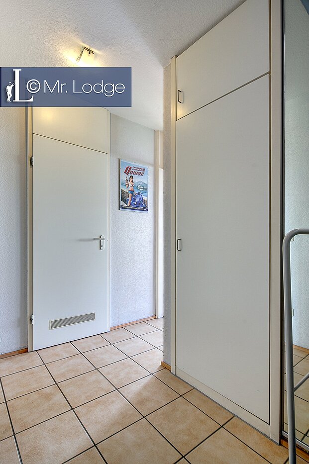Appartamento a 2 camere | Unterschleißheim | 1711ML1 | Diele mit Einbauschrank