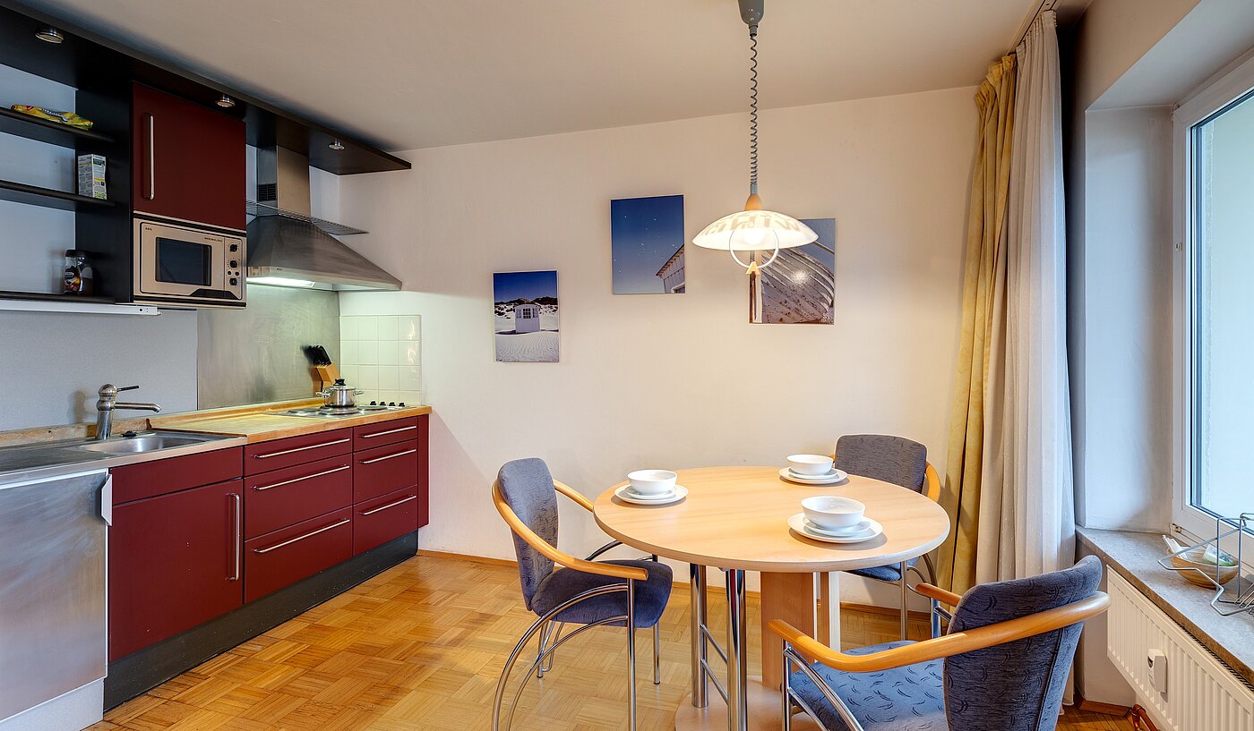 Appartamento a 1 camera | Ottobrunn | 2301ML1 | Küchenzeile mit schönem Essplatz...