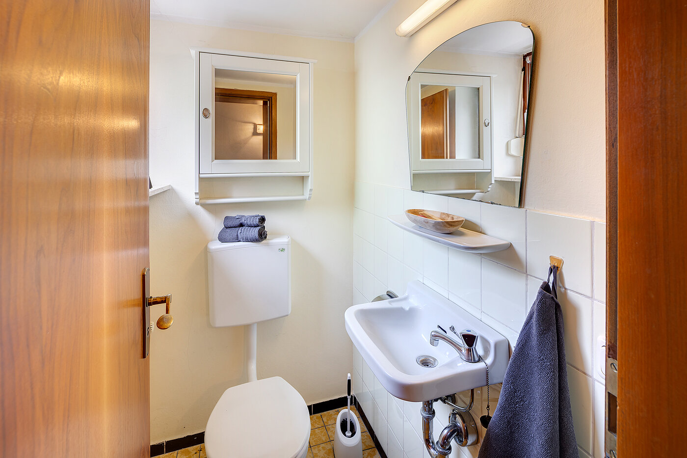 Casa a schiera d'angolo a 5.5 camere | München-Trudering | 702531 | Gästetoilette