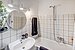 Bad mit Badewanne