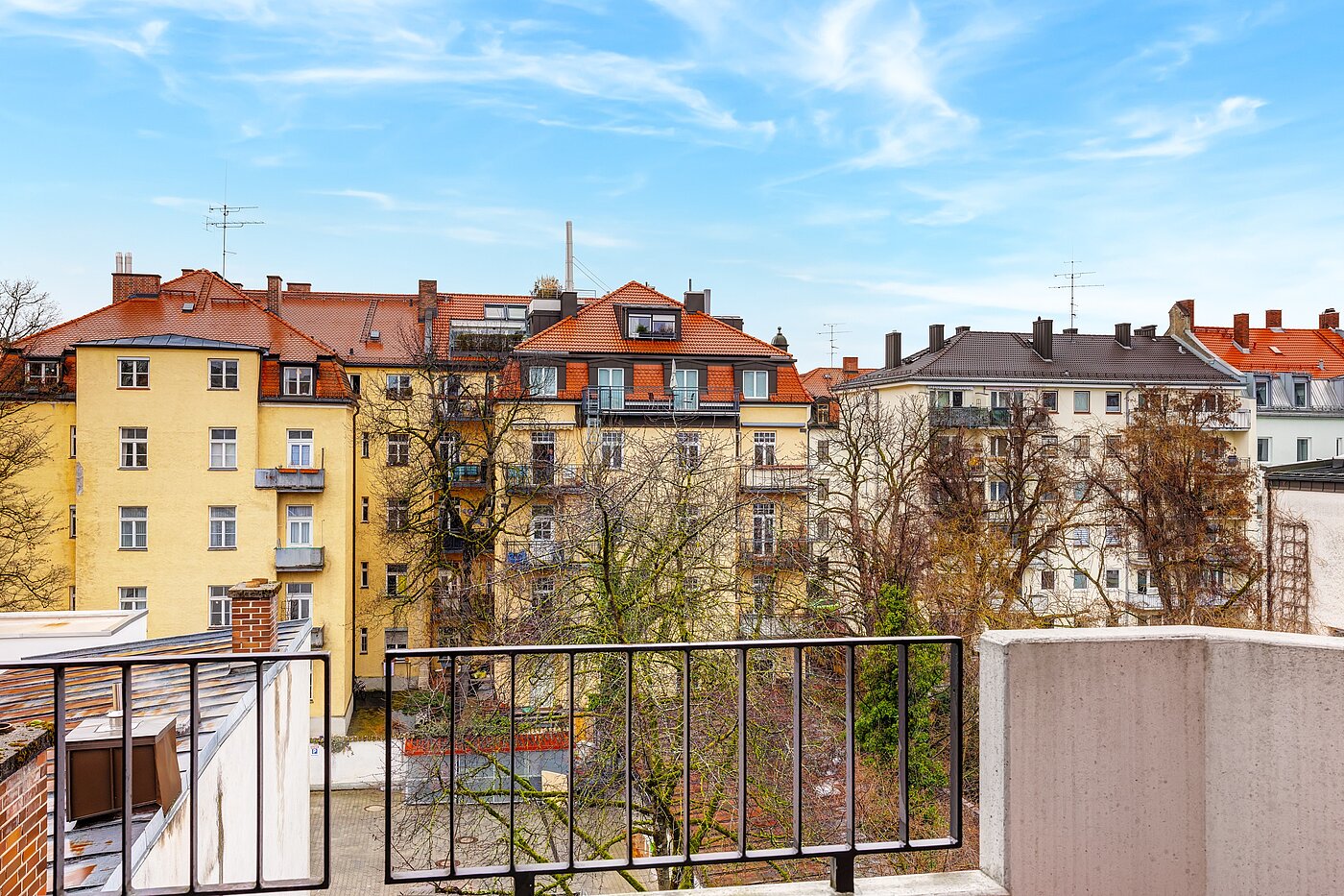 Appartamento a 2 camere | 70206 | Balkon mit Aussicht