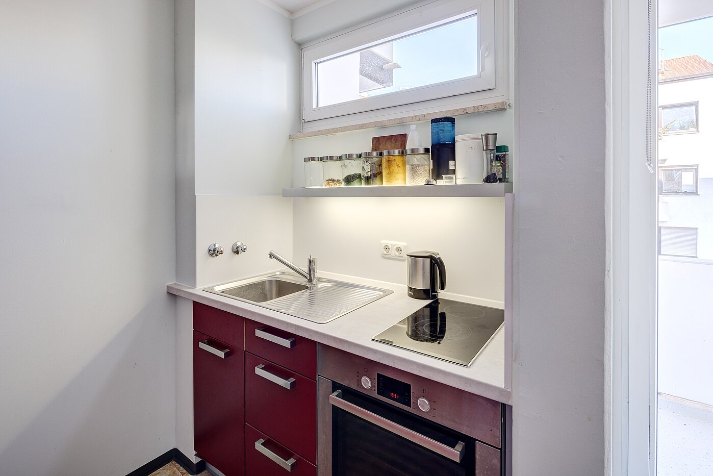 Apartment a 1 camera | München-Milbertshofen | 70286 | Küchenzeile...