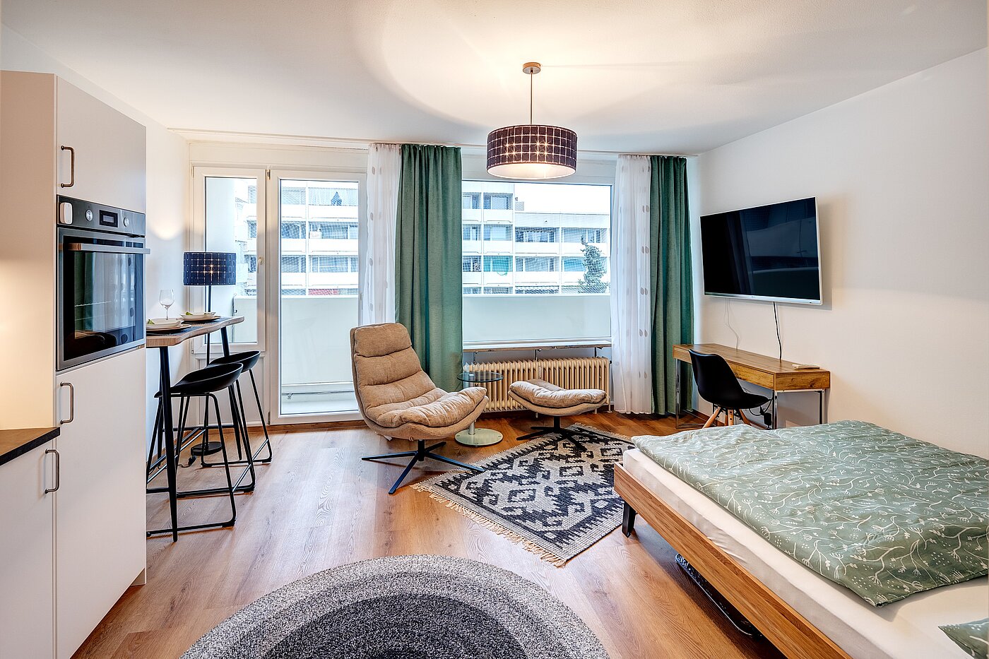 Apartment a 1 camera | München-Pasing | 70302 | Wohn- und Schlafbereich