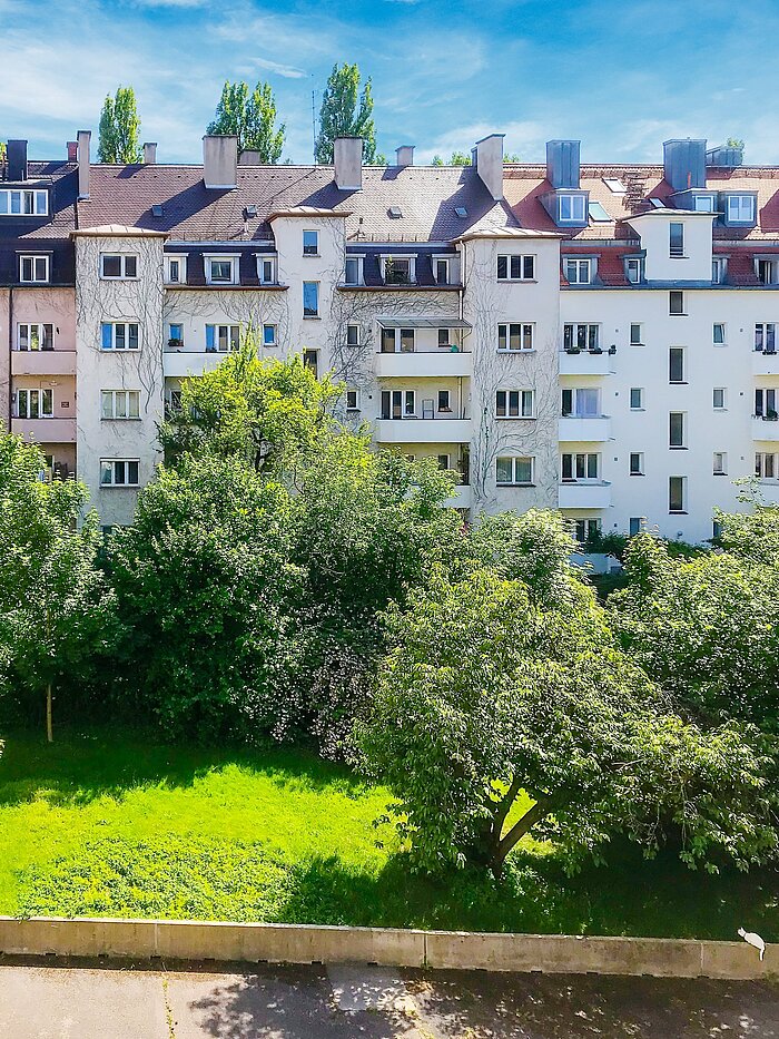 Appartamento a 3 camere | München-Schwabing | 2006ML4 | ...Balkon in den ruhigen Hof