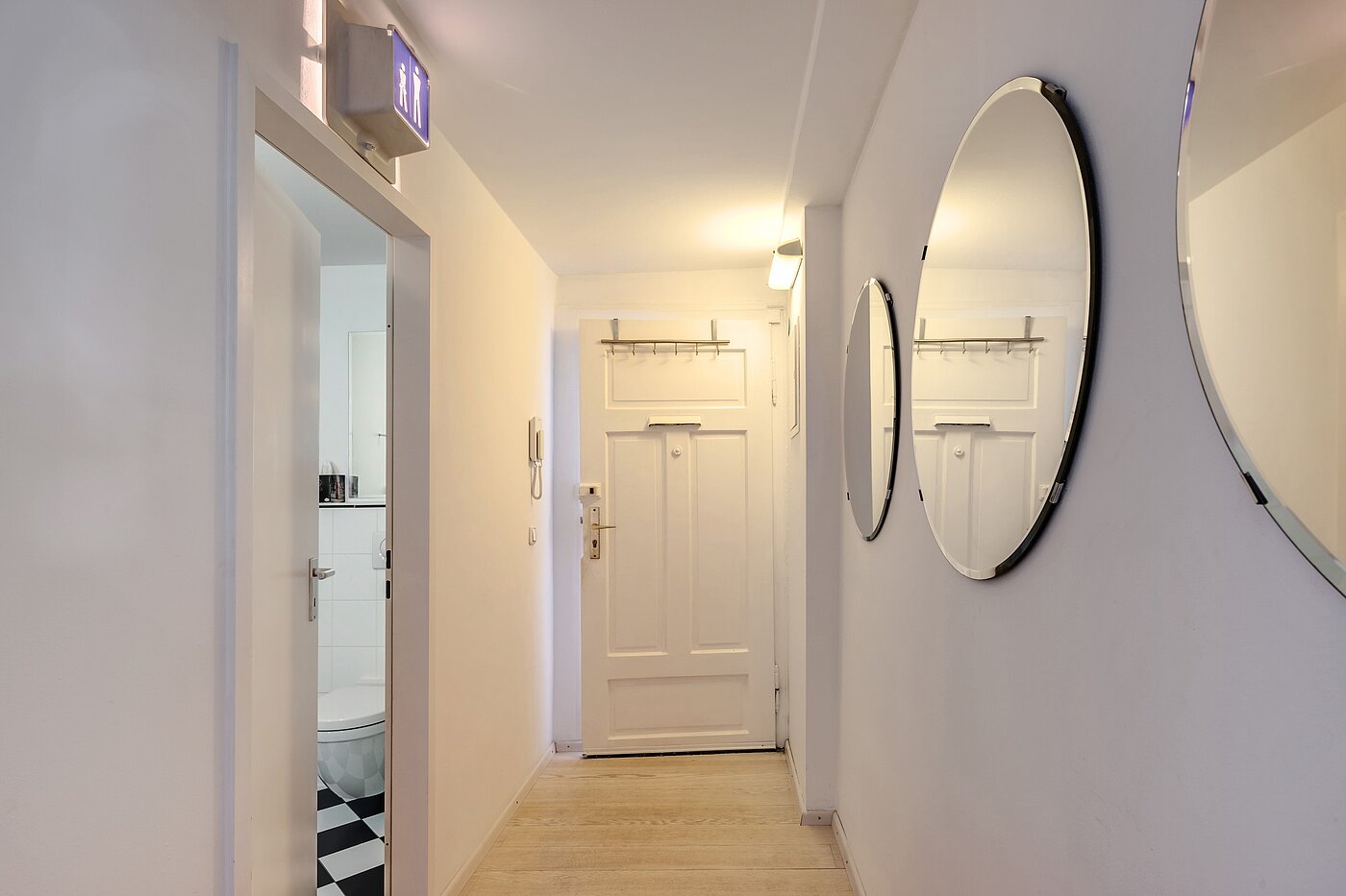 Appartamento a 2 camere | München-Isarvorstadt | 70089 | Geräumiger Eingangsbereich