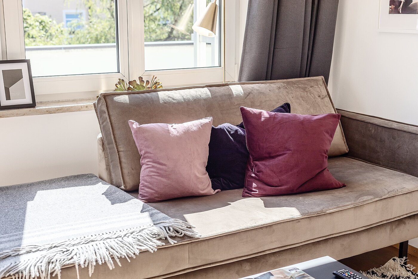 Appartamento a 1 camera | München-Neuhausen | 2010ML6 | ...mit gemütlicher Couch
