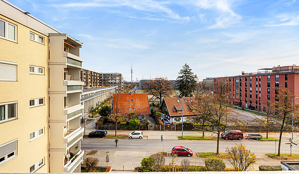 Appartamento a 2 camere | München-Moosach | 70407 | Blick auf den Olympiaturm