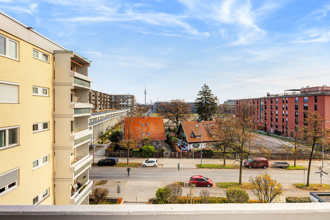 Appartamento a 2 camere | München-Moosach | 70407 | Blick auf den Olympiaturm