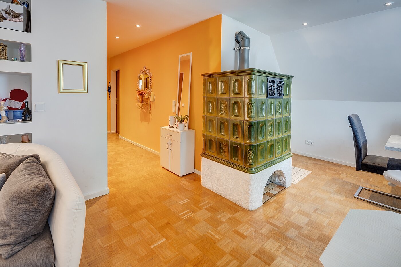 Casa indipendente a 8 camere | 70229 | ...und Kachelofen