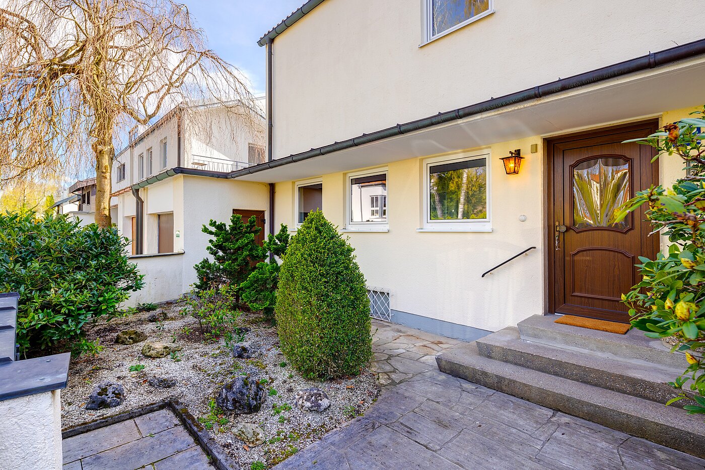 Casa bifamiliare a 4 camere | München-Solln | 70120 | Vorgarten