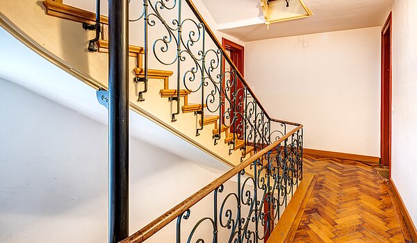 Appartamento al piano terra a 2 camere | München-Sendling | 703811 | Schöner Altbau