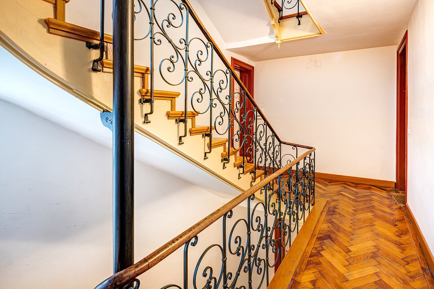 Appartamento al piano terra a 2 camere | München-Sendling | 703811 | Schöner Altbau