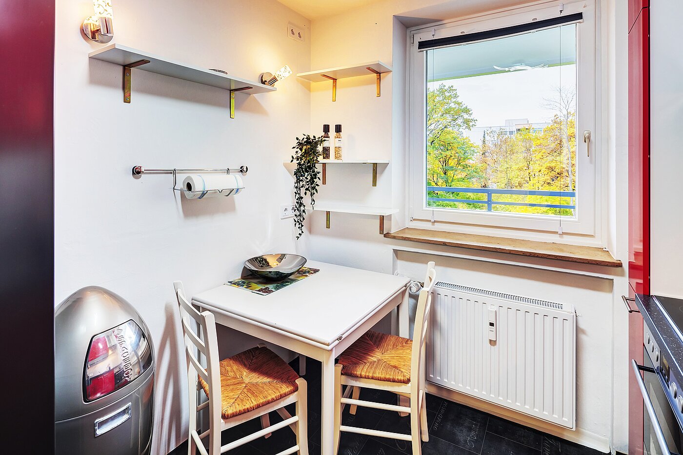 Appartamento a 2 camere | München-Perlach | 70300 | ... mit Essecke und...