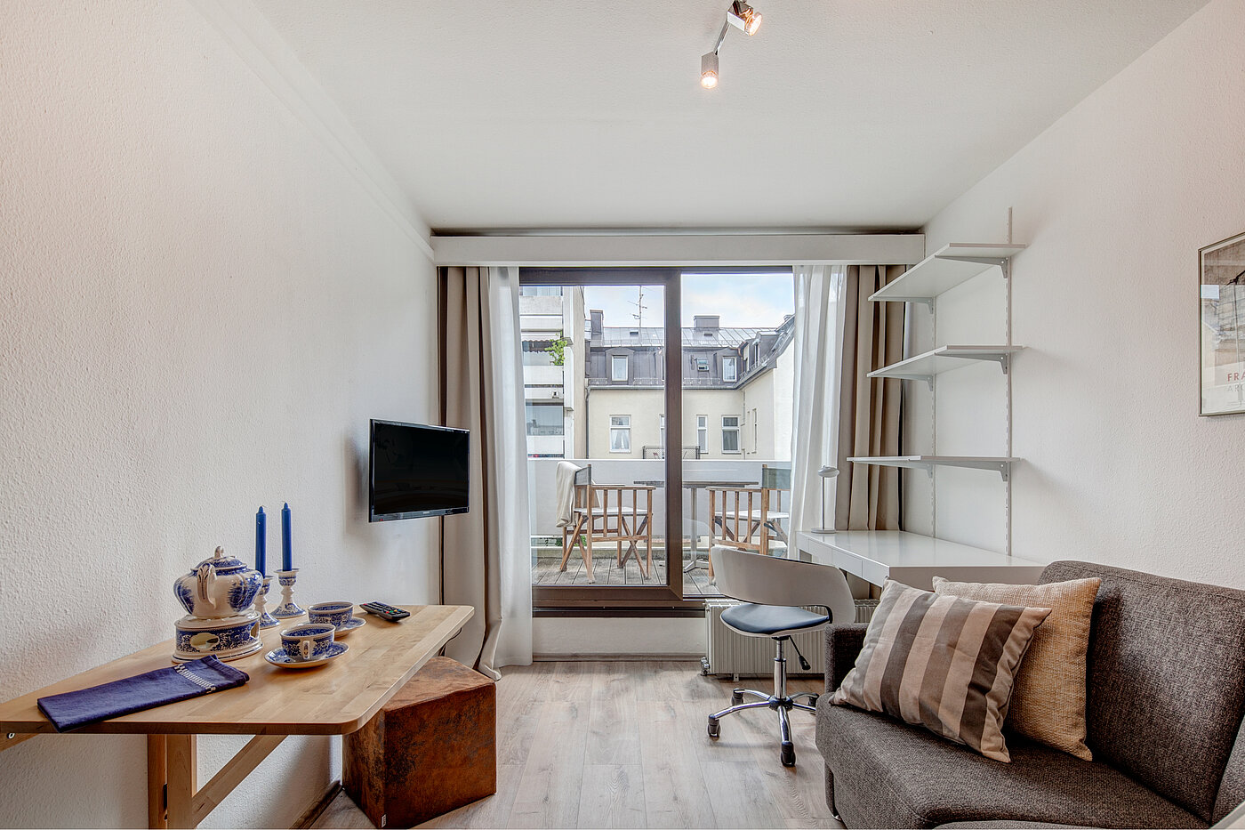 Apartment a 1 camera | München-Maxvorstadt | 70448 | Große Fensterfront