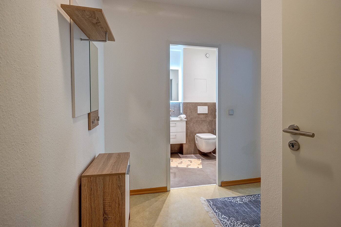 Apartment a 1 camera | München-Milbertshofen | 702251 | Eingangsbereich mit Garderobe