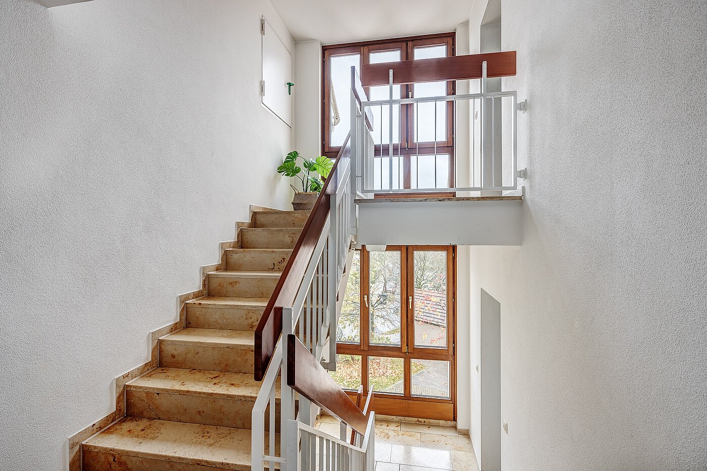 Appartamento a 2 camere | Germering | 70029 | Treppenhaus