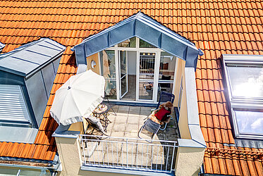 Unterschleißheim: Accattivante appartamento bilocale con terrazza sul tetto