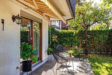 Trudering-Riem: vivere immerso nel verde – 3 stanze, giardino privato e tanto spazio su due livelli