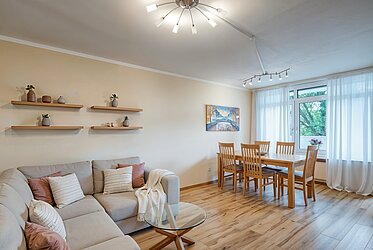 Neuaubing: Arrivare a casa o assicurarsi un ritorno - Spazioso appartamento di 4 locali - affittato a tempo determinato