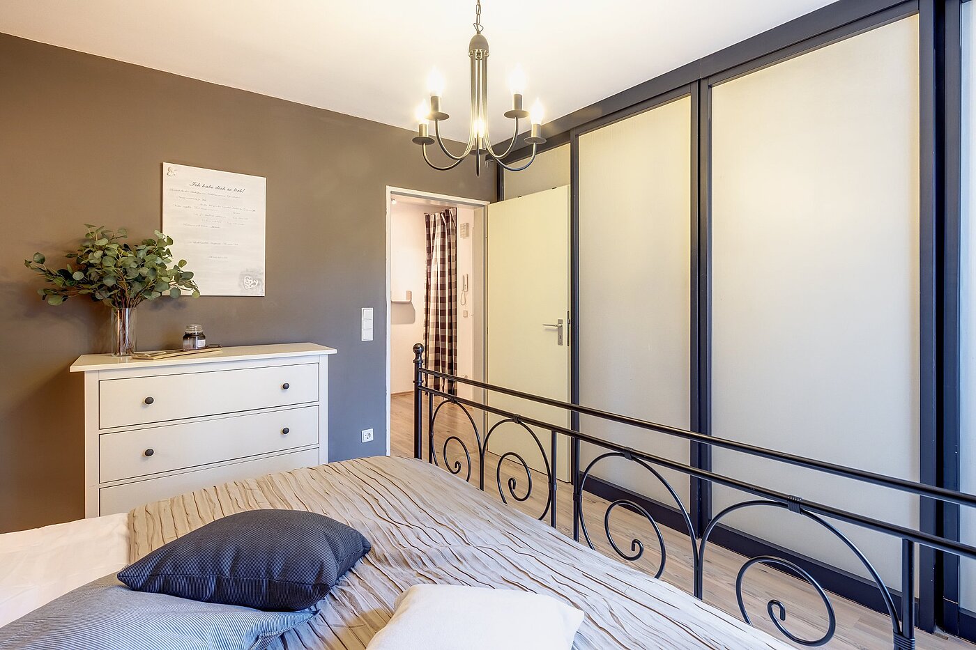 Appartamento a 2 camere | München-Nymphenburg | 2107ML3 | mit großem Einbauschrank