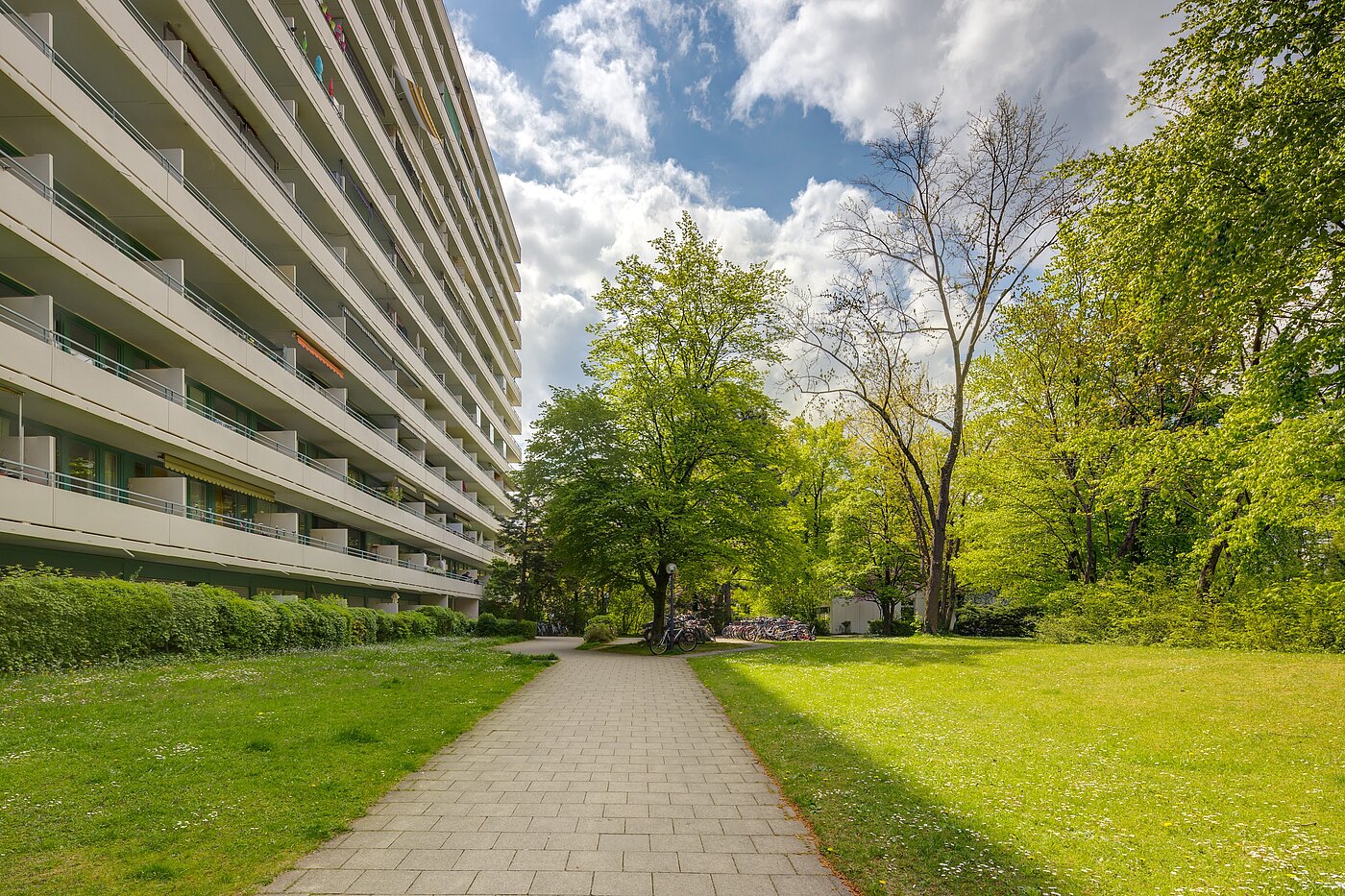 Appartamento a 2 camere | München-Sendling-Westpark | 2204ML2 | Zugang zum Haus