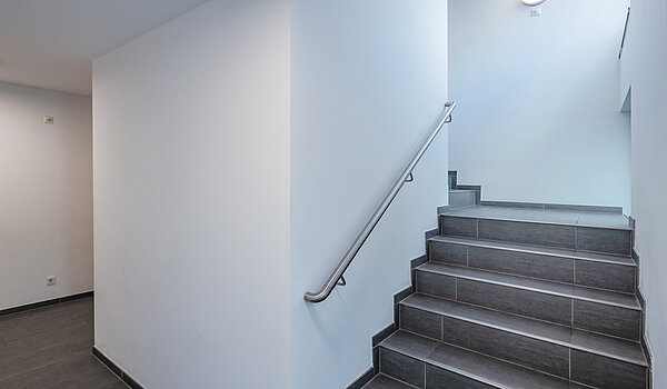 Penthouse a 2 camere | München-Bogenhausen | 70385 | Treppenhaus mit...