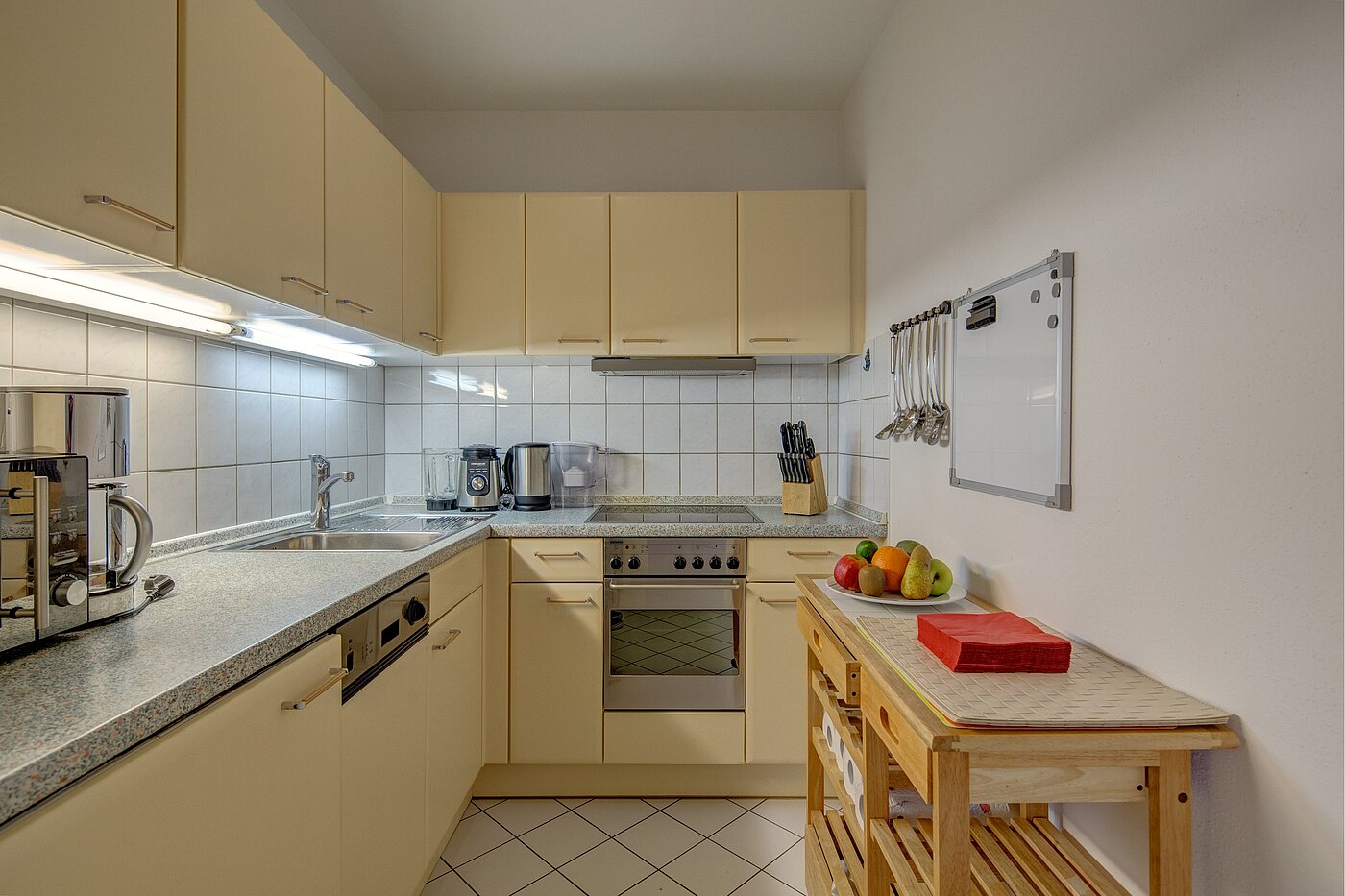 Appartamento a 2 camere | München-Ramersdorf | 2207ML11 | Schöne Küche mit...