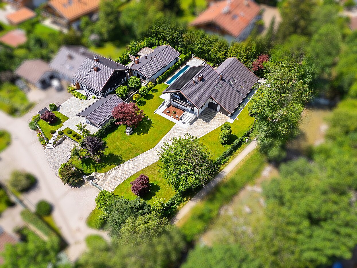 Proprietà speciale a 15 camere | Bad Wiessee | 701591 | Gesamtanwesen