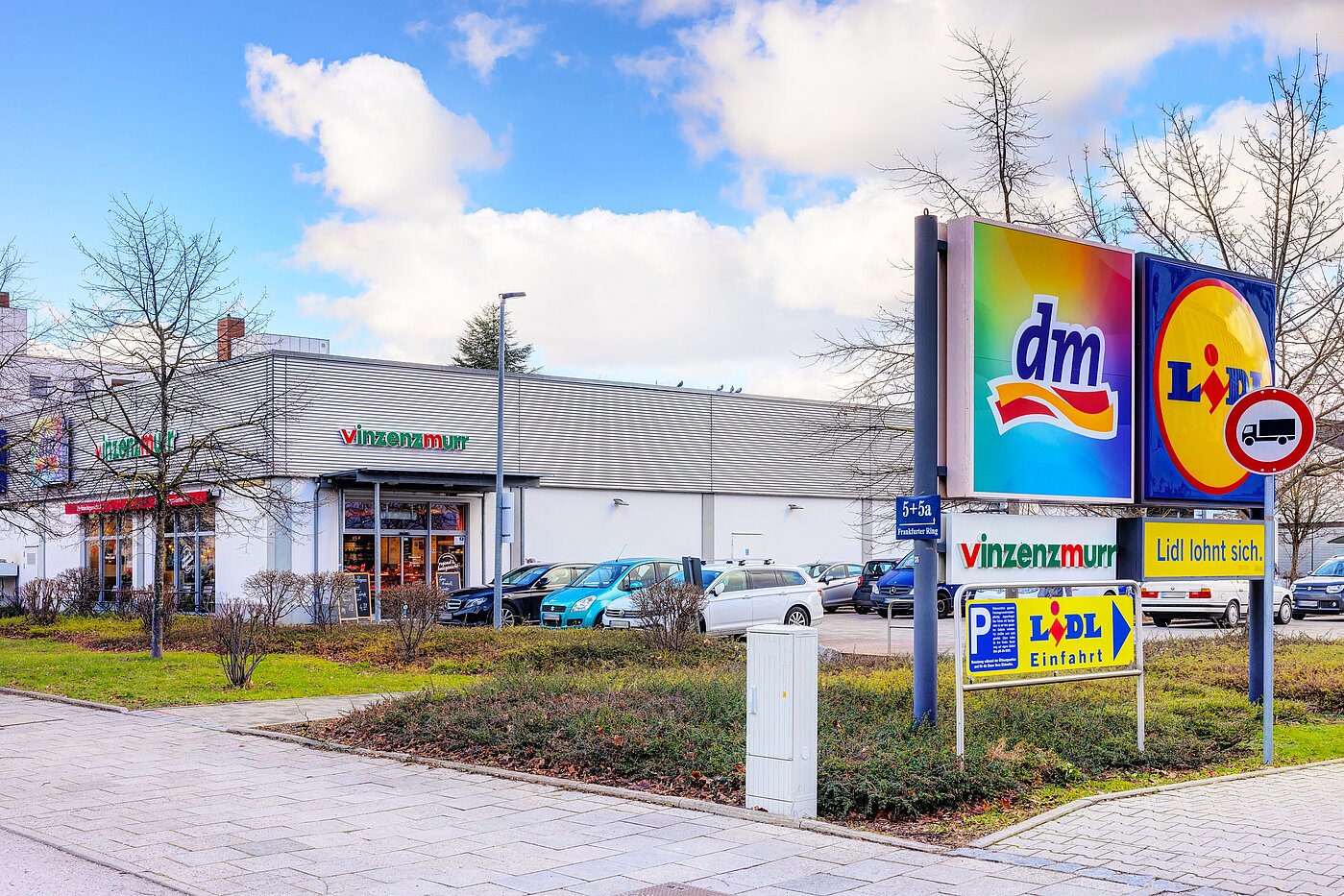 Appartamento a 2 camere | München-Milbertshofen | 701801 | Verschiedene Einkaufsmöglichkeiten...