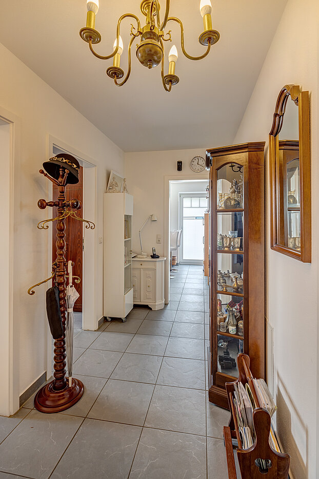 Appartamento a 3.5 camere | Bad Aibling | 70442 | Diele vom Eingang kommend