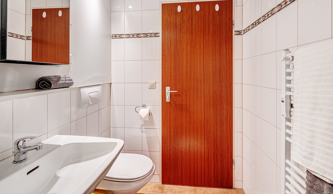 Appartamento a 1 camera | München-Laim | 2107ML8 | ... und Handtuchheizkörper