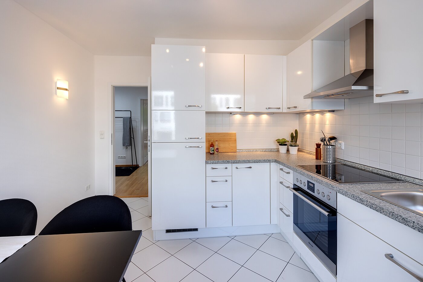 Appartamento a 3 camere | München-Obergiesing | 70028 | ...Einbauküche und neuen...