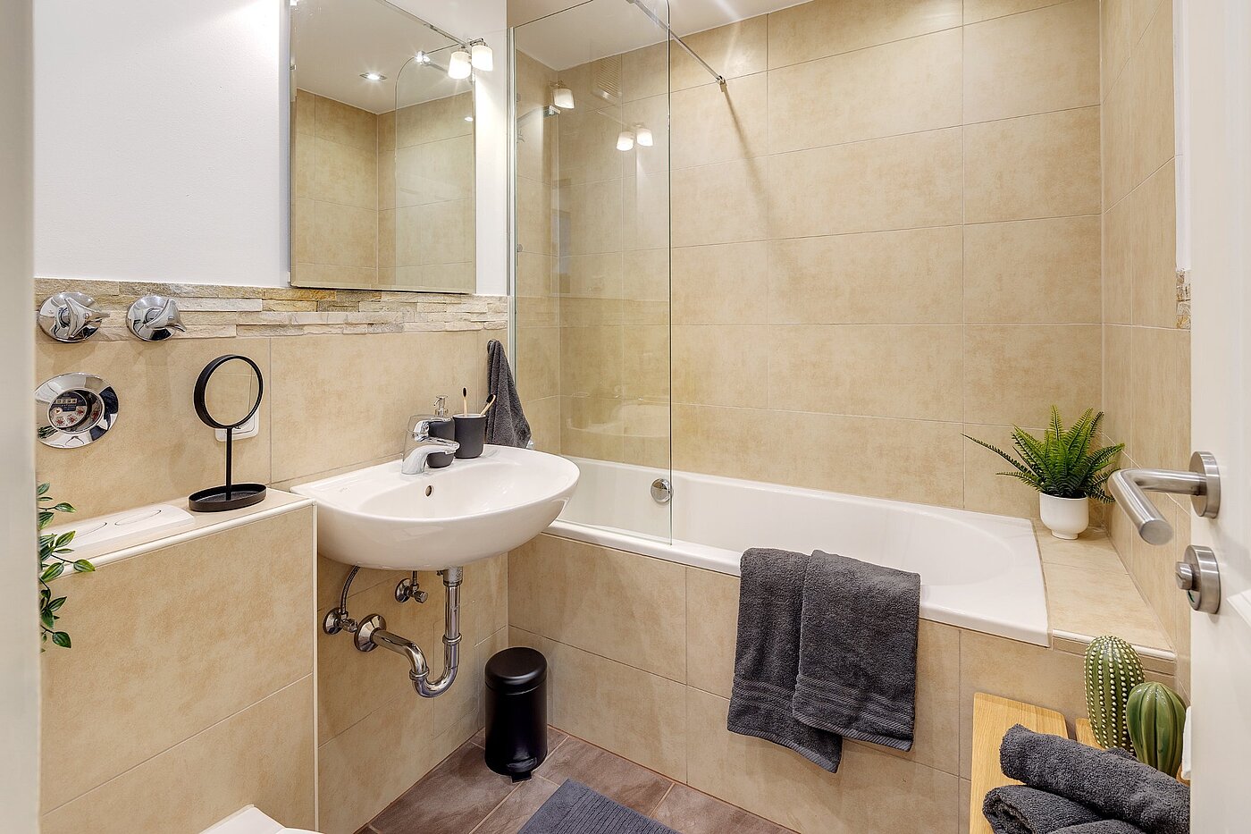 Appartamento a 2 camere | München-Pasing | 2108ML1 | Geschmackvolles Bad...