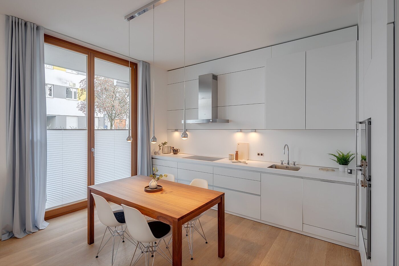 Piano rialzato a 3 camere | München-Sendling | 2009ML8 | ...und die Designer-Küche