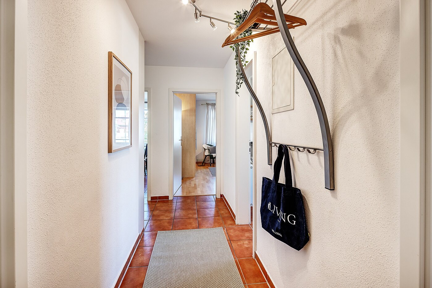 Appartamento a 3 camere | München-Ramersdorf | 2206ML4 | Flur mit Garderobe und...