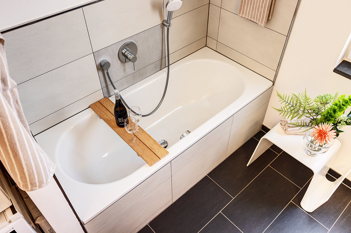 Penthouse a 2 camere | München-Bogenhausen | 70385 | ...mit Badewanne und ...