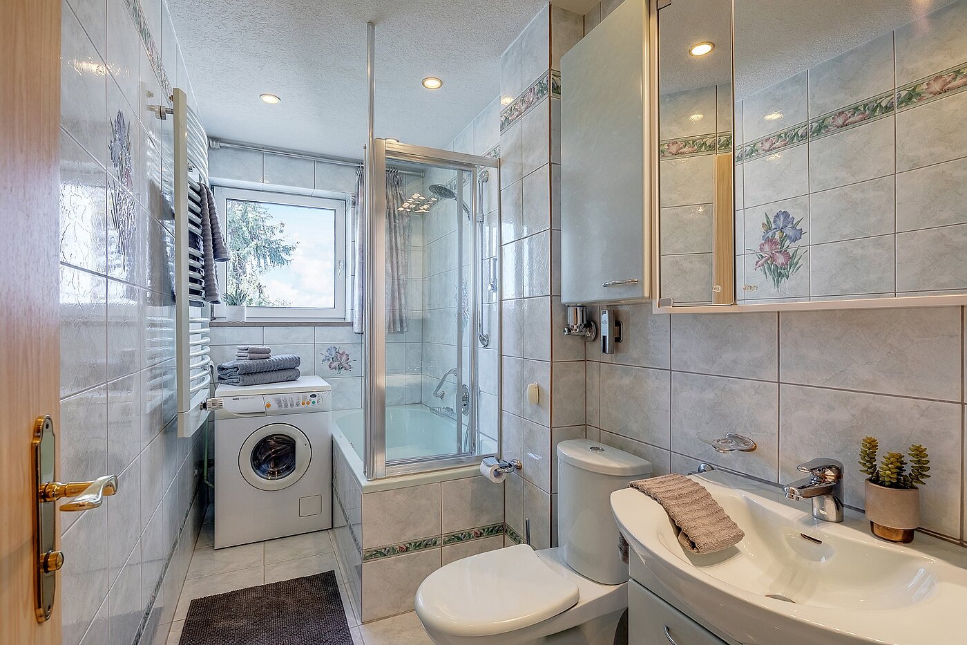 Appartamento a 2 camere | München-Ramersdorf | 1812ML2 | ...Bad mit viel Platz