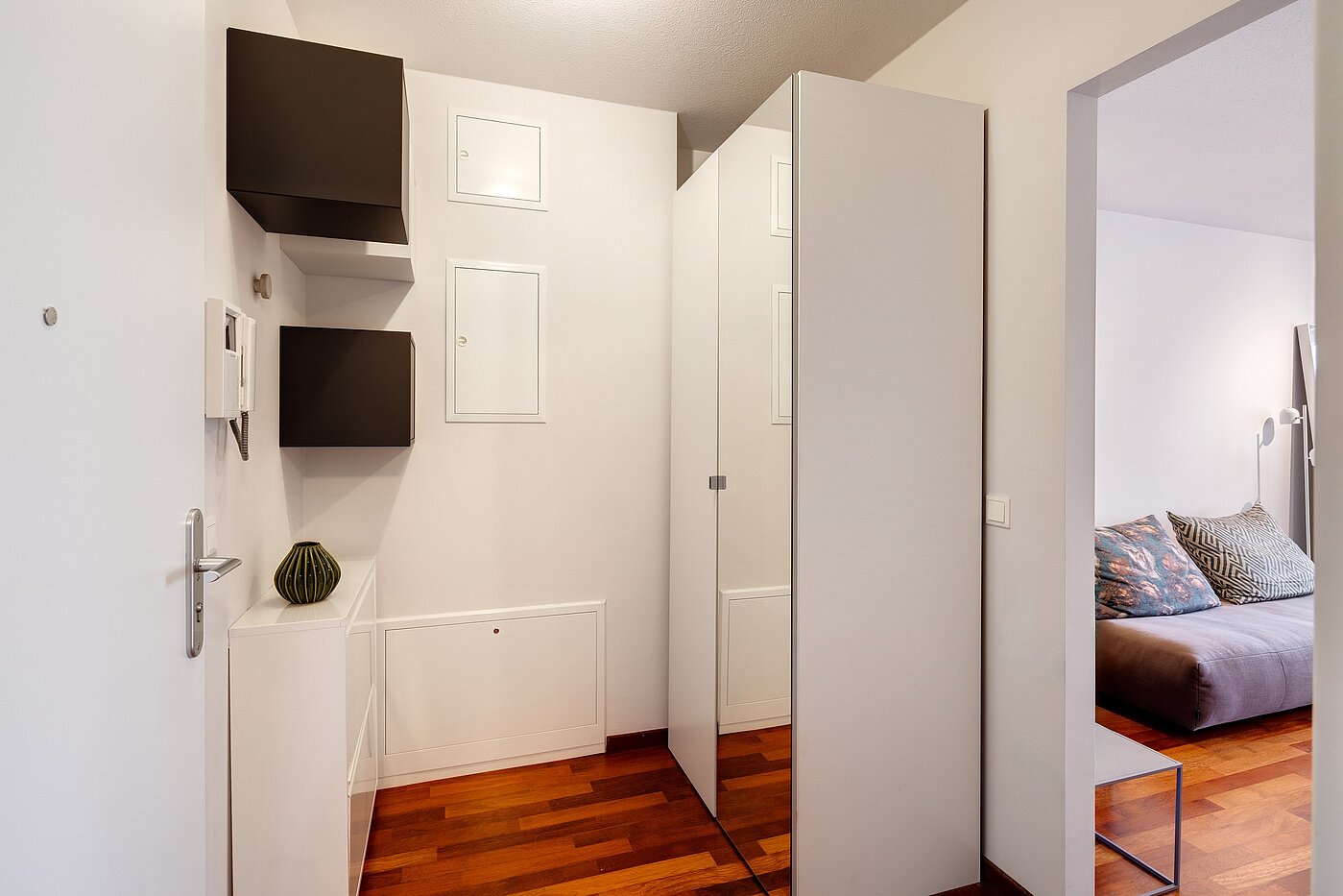 Appartamento al piano terra a 1.5 camere | München-Sendling | 702632 | Eingangsbereich mit Schrank...