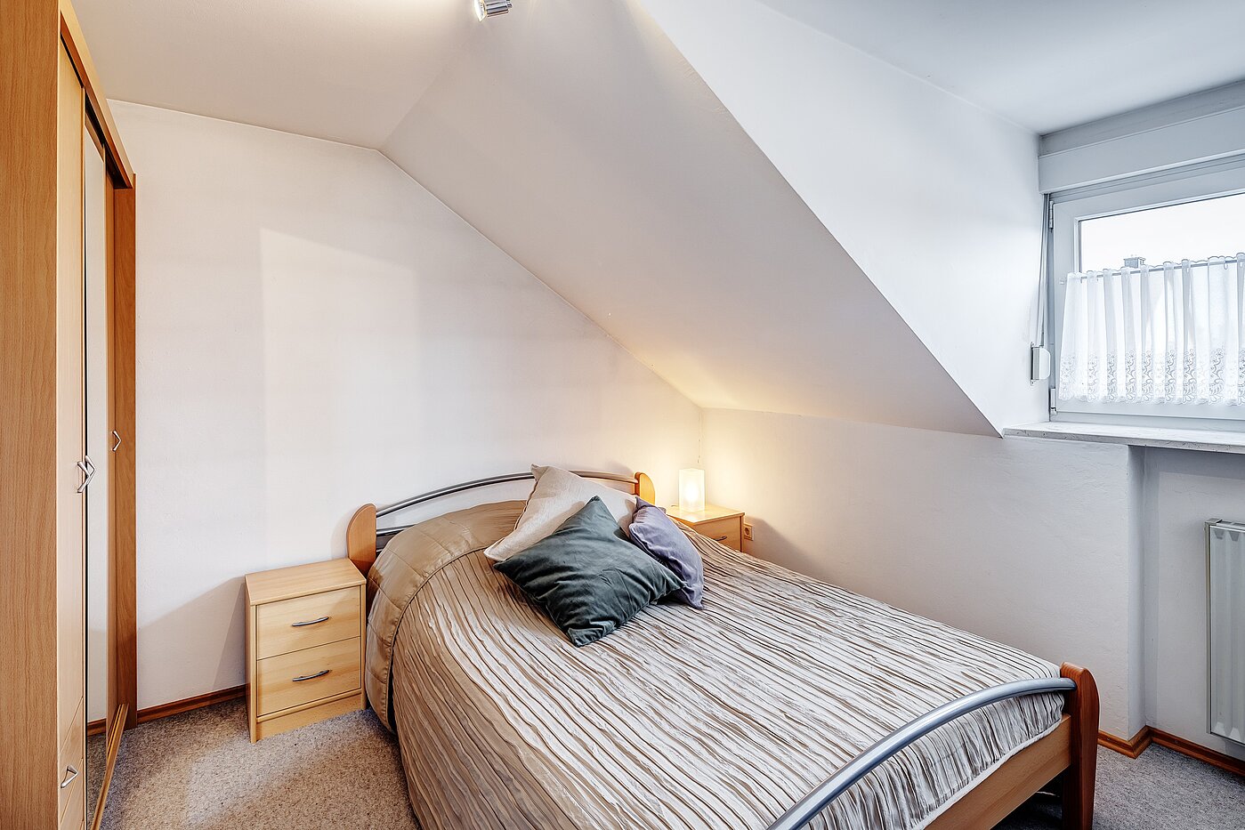 Casa indipendente a 6 camere | Unterschleißheim | 2209ML7 | Schlafen im Dachgeschoss
