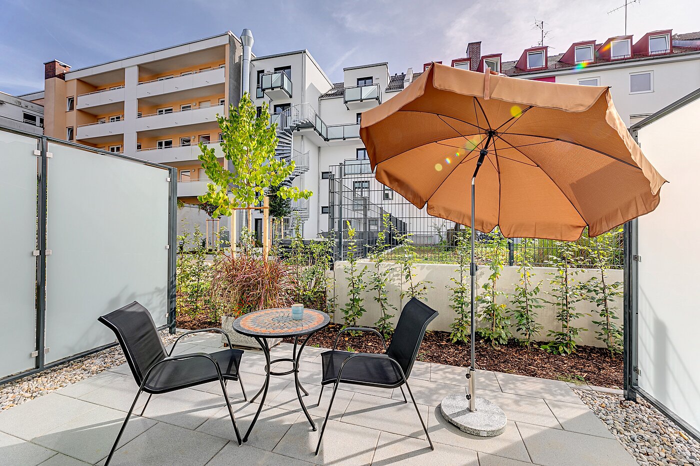 Appartamento al piano terra a 1 camera | München-Milbertshofen | 2202ML8 | Terrasse mit Südausrichtung...