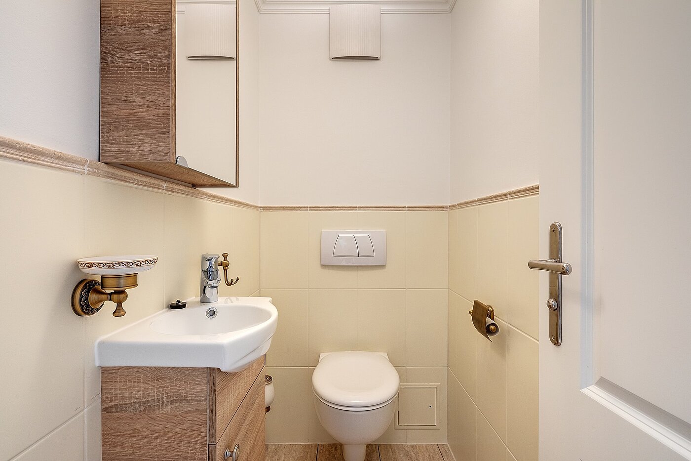 Appartamento a 2.5 camere | München-Moosach | 2012ML4 | Separates Gäste-WC